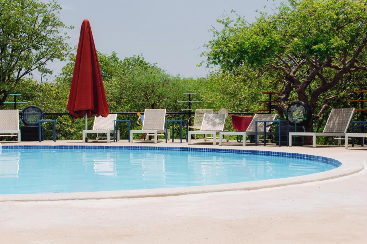 Etosha Safari Camping2Go Okaukuejo Bagian luar foto